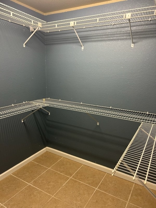 Building Photo - 2108 Jonathan Ln