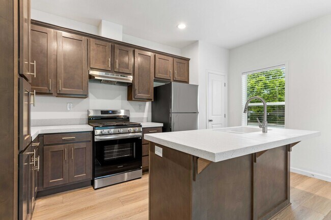 Building Photo - BRAND NEW HOME IN THE PLEASURE POINT AREA OF SANTA CRUZ. $3,750 Per Month