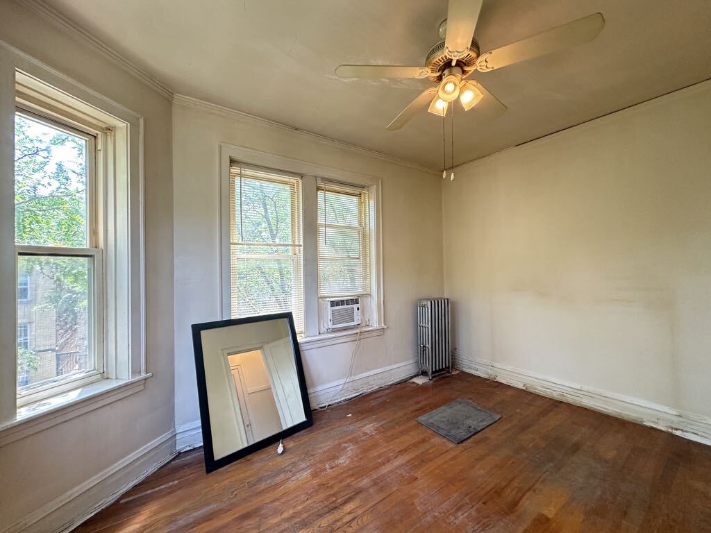 Building Photo - 4830 W Addison St
