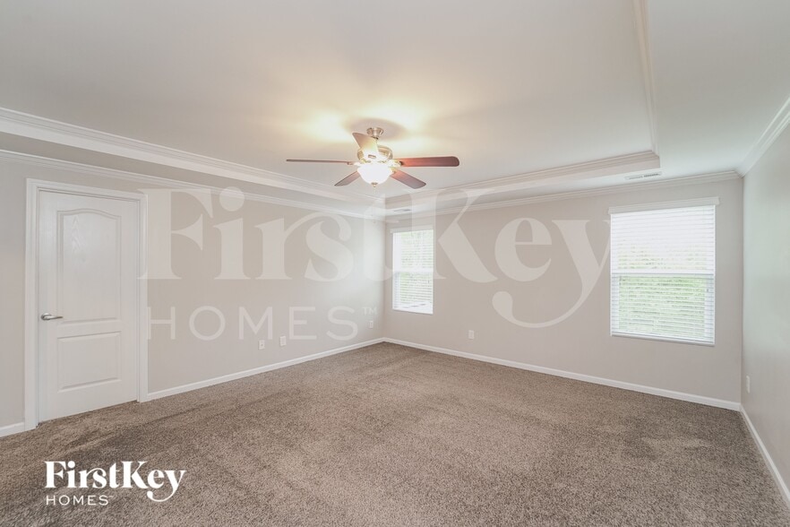 Building Photo - 8739 Balsam Bay Rd