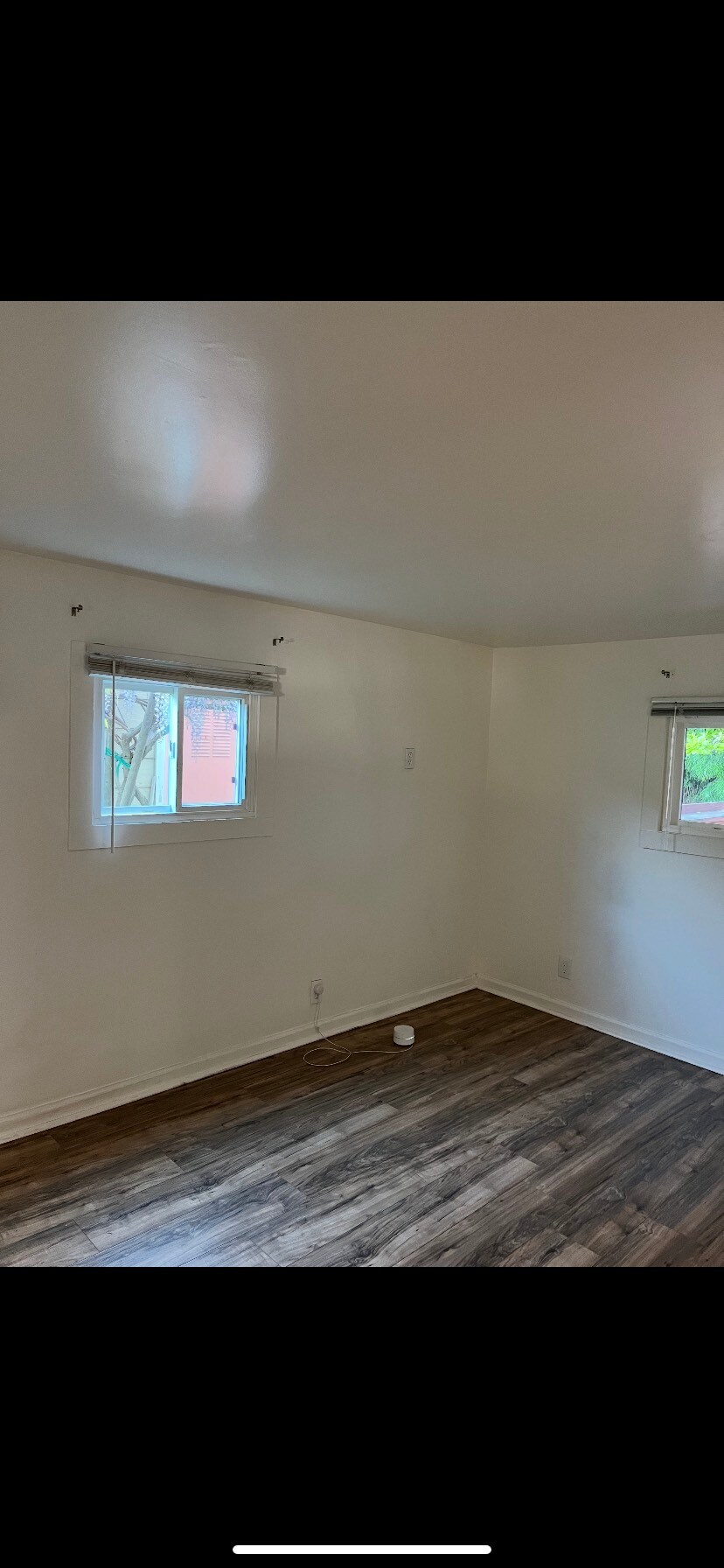 Living Space looking in at space - 1845 Junipero Ave