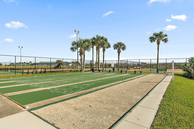 Building Photo - 110 Surfview Dr