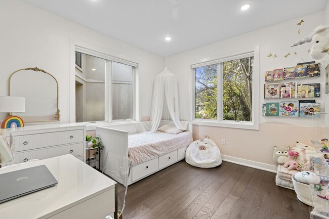 Building Photo - 27 Hackensack Plank Rd