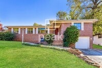 Building Photo - $1450! 3Bed/2Bath home in Center Point, AL! Ready now! FREE APPLICATION