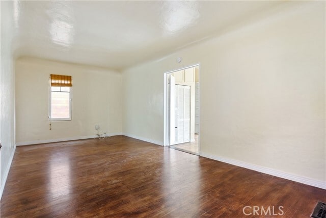 Building Photo - 1506 Bayview Dr