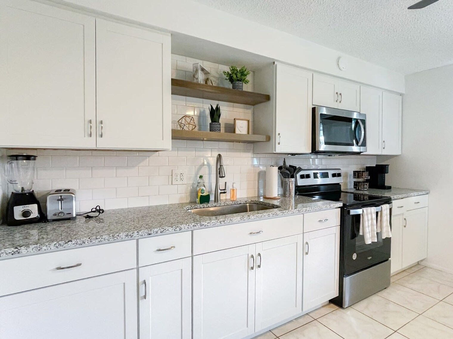 Building Photo - 505 Fillmore Ave