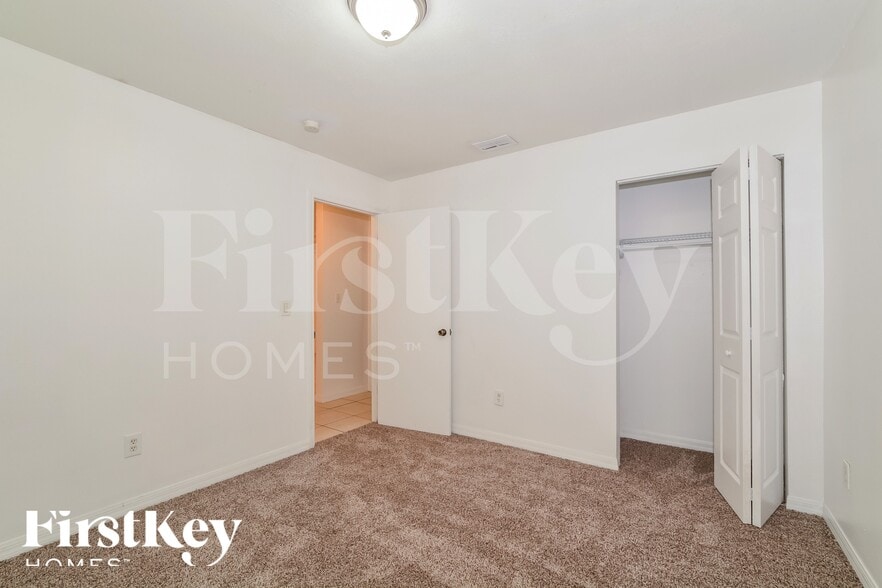 Building Photo - 4439 Frances Ave