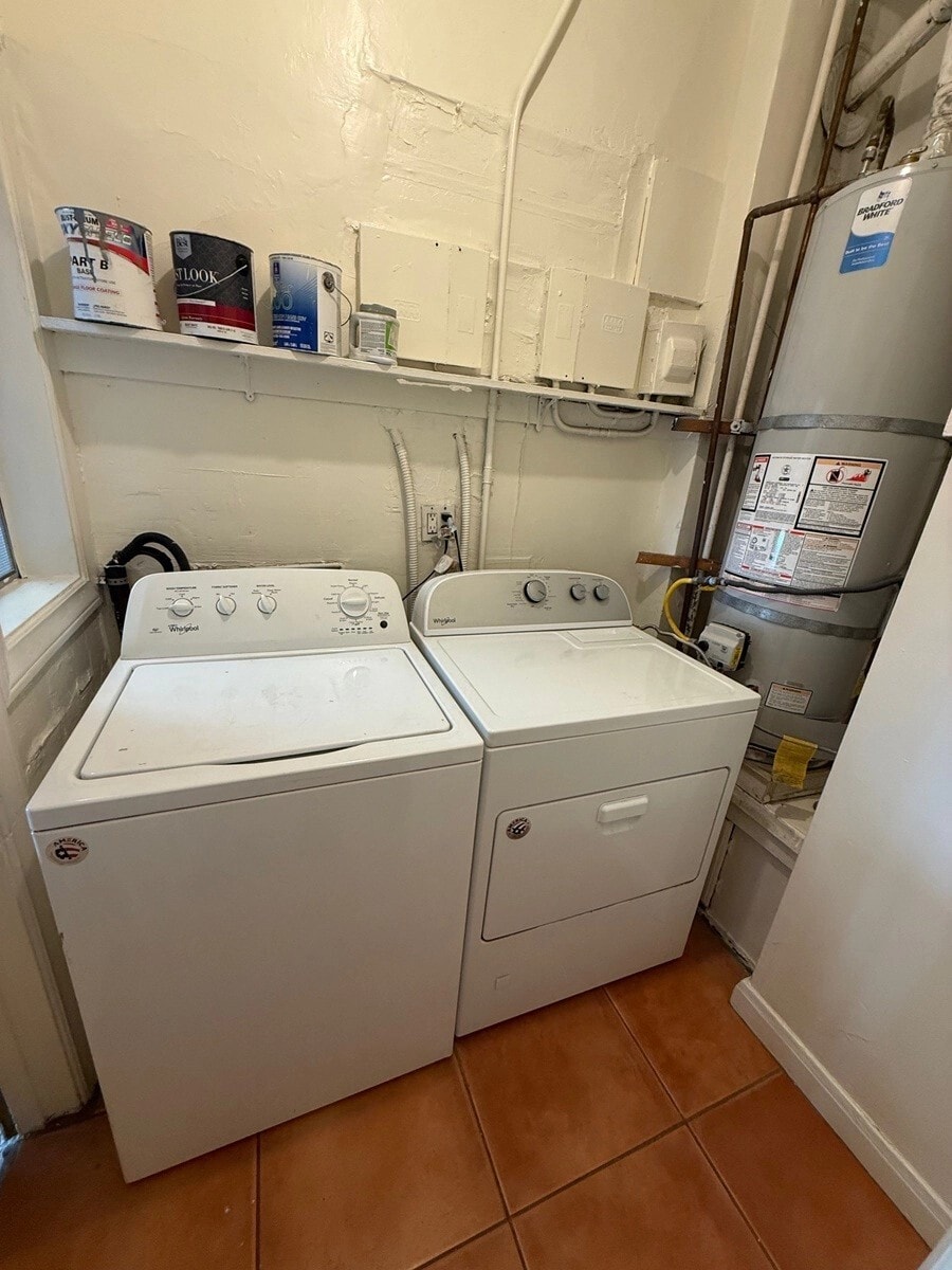 Building Photo - 339 N Orange Dr