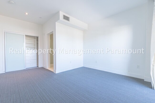 Building Photo - 1700 Sawtelle Blvd