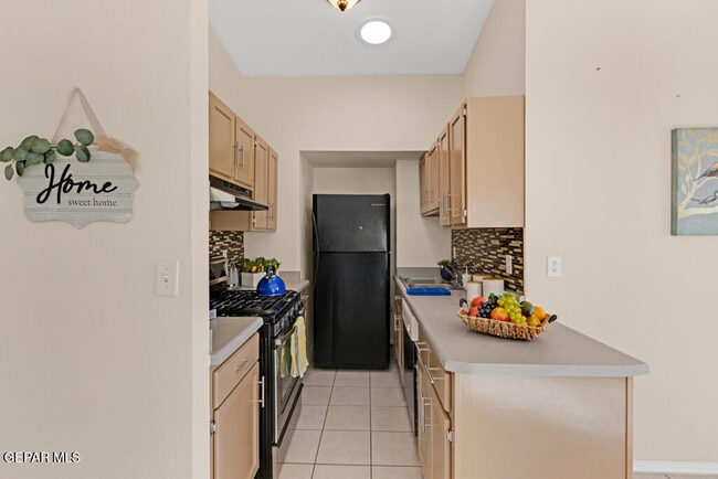Building Photo - 6233 Patria St