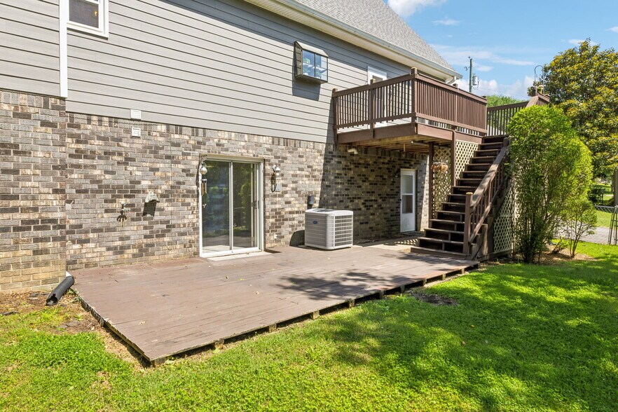 Building Photo - 316 McCoin Dr