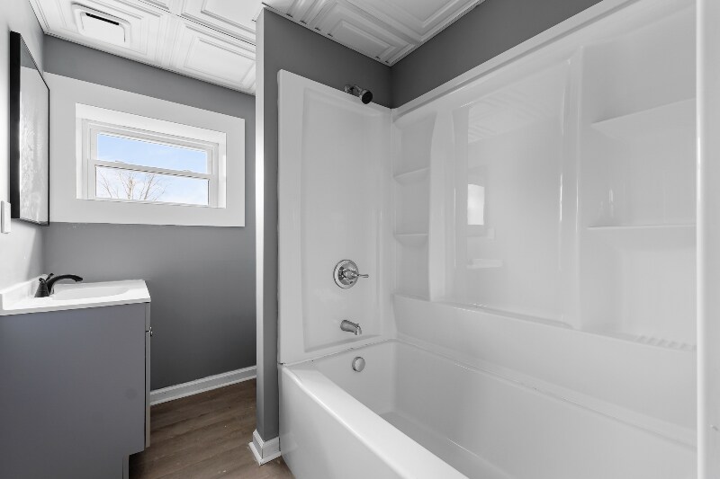 Building Photo - 404 High St