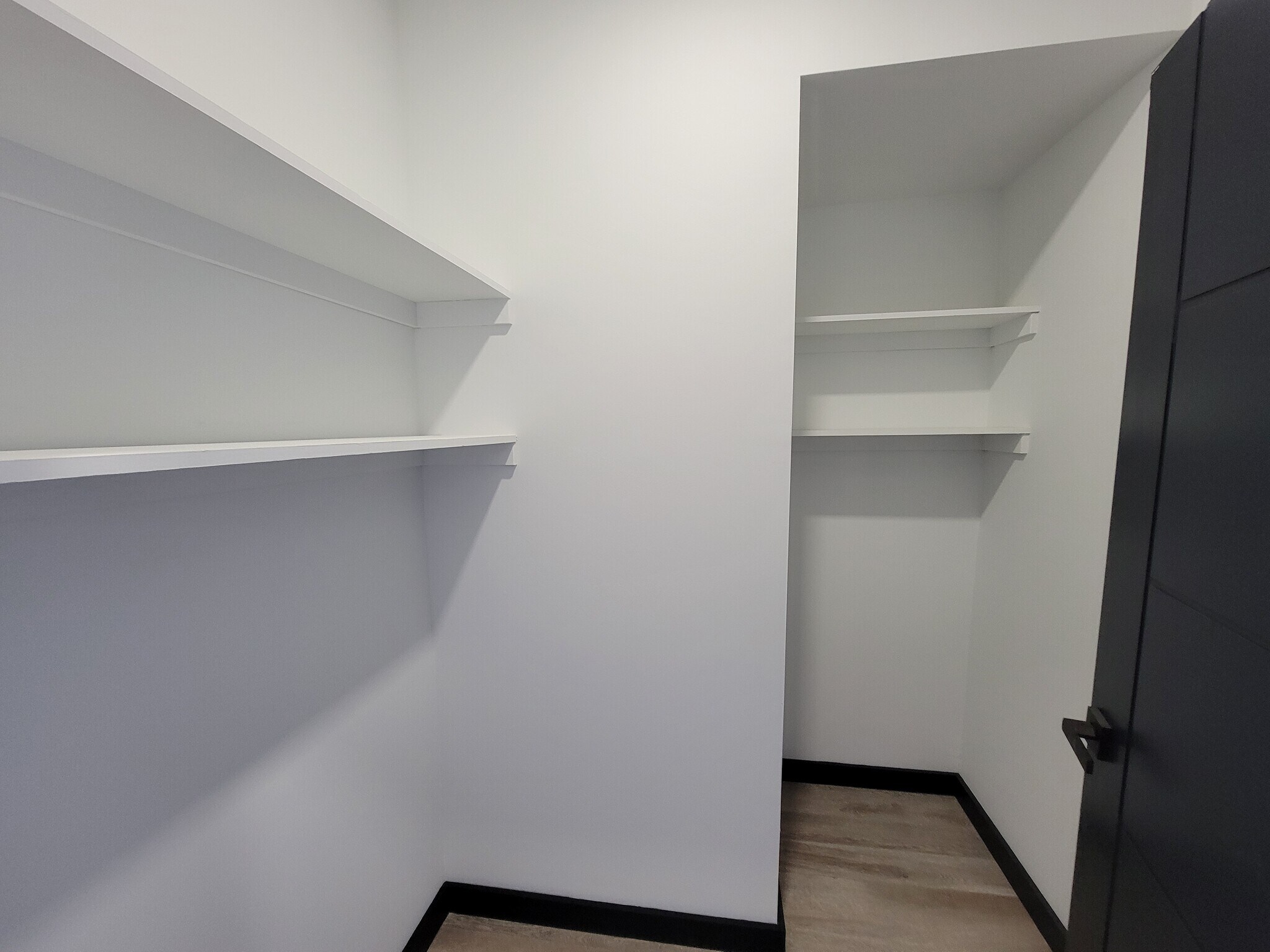 Building Photo - 2020 Dreer St