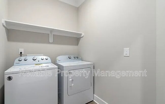 Building Photo - 4605 Malone Ct