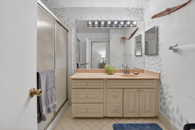 Building Photo - 5418 Firenze Dr