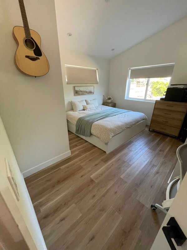 Building Photo - 2130 Lemon Ave