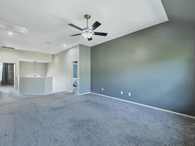 Building Photo - 5004 Rain Forest Dr