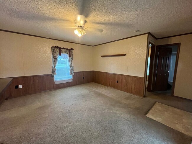 Building Photo - Sherwood Rental