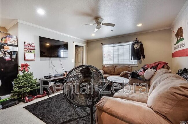Building Photo - 343 Arlen Dr
