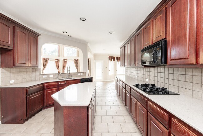 Building Photo - 15435 Stoneridge Park Ln