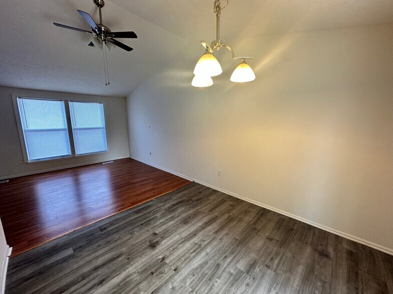 Building Photo - 9310 Coleson Rd