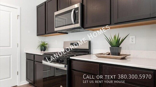 Building Photo - 163 Badger Pass