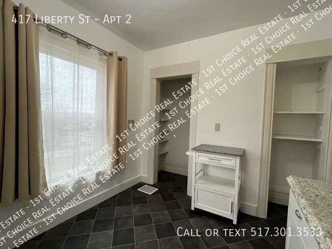Building Photo - 417 Liberty St