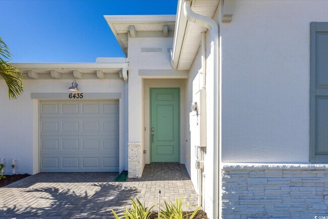 Building Photo - 6435 Seabright Ter