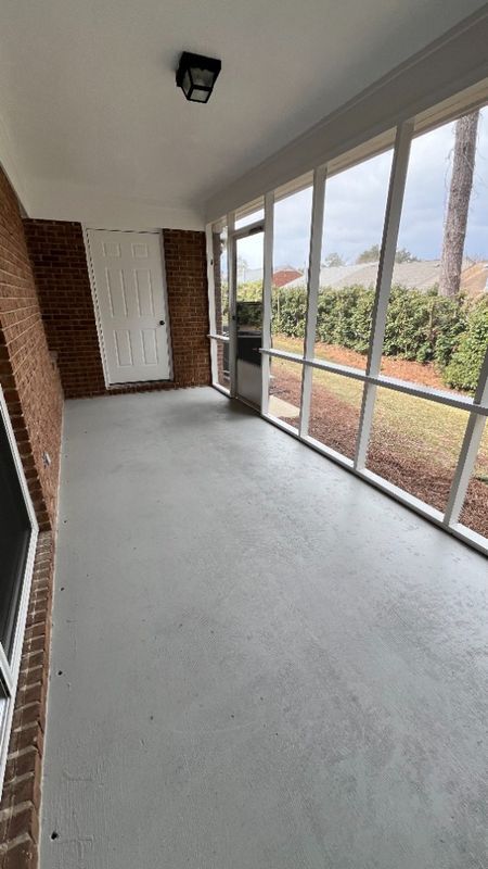 Building Photo - 818 Jamestown Ct