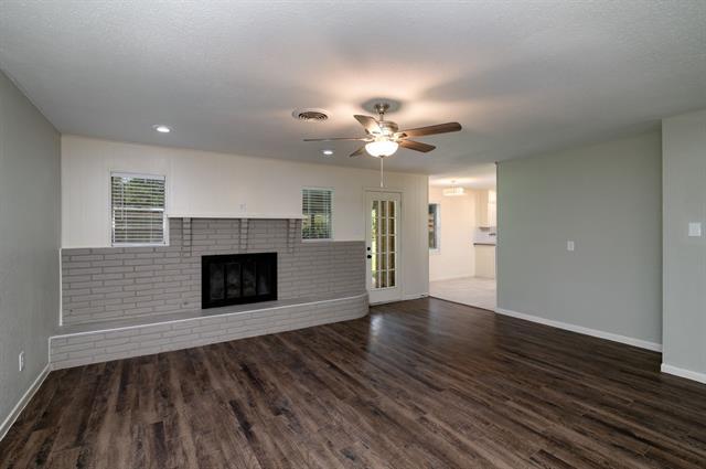 Building Photo - 4609 Biscayne Dr