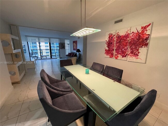 Building Photo - 2301 S Ocean Dr