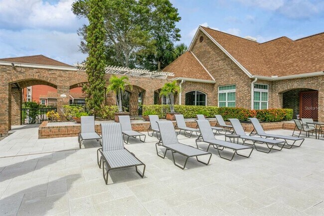 Building Photo - 10200 Gandy Blvd N