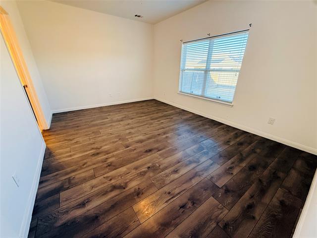 Building Photo - 223 Magnolia Dr