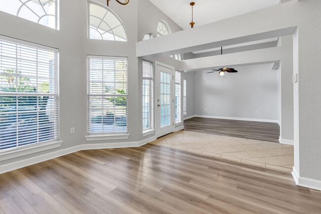 Building Photo - 4429 Southminster Cir