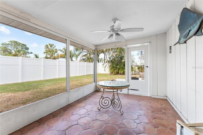 Building Photo - 1841 Buccaneer Dr