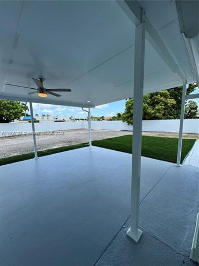 Building Photo - 11434 SW 185th St