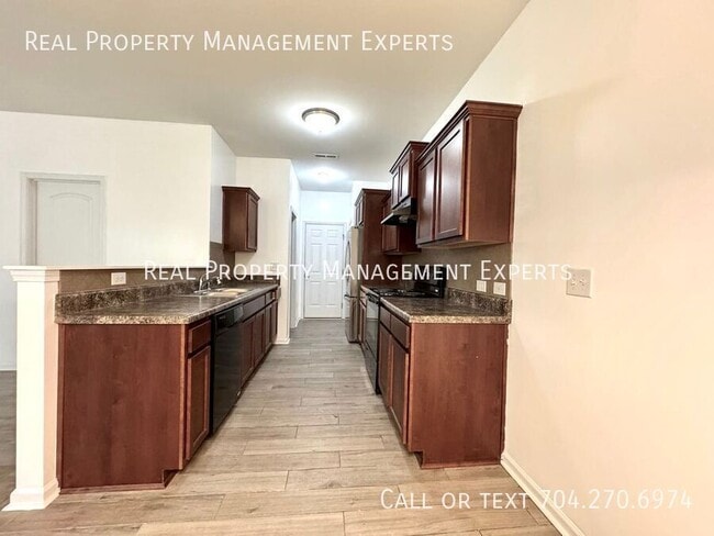 Building Photo - 9851 Hanberry Blvd