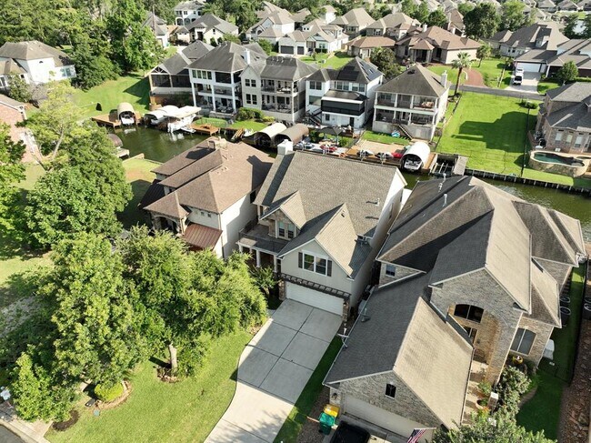 Building Photo - 12336 Pebble View Dr