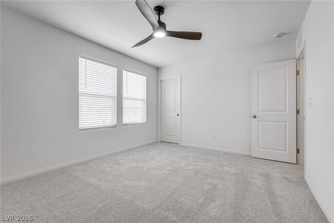 Building Photo - 4225 Zilker Pk Ave