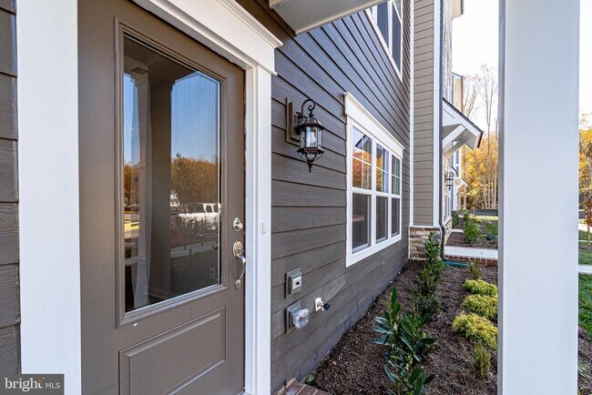 Building Photo - 1759 Autumn Maple Leaf Dr