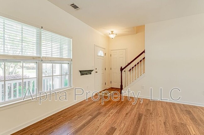 Building Photo - 382 Juniper Bend Cir