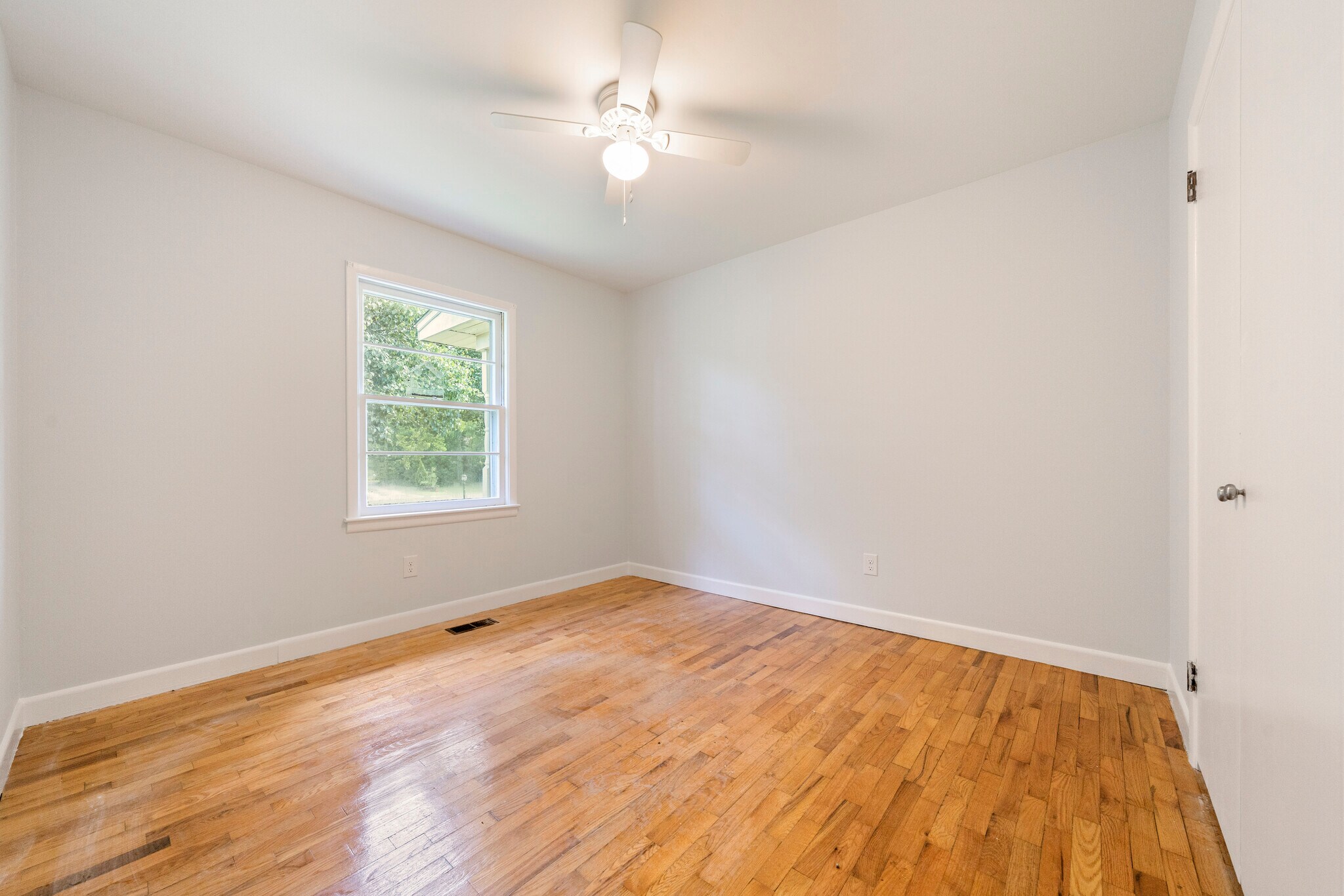 Building Photo - 513 Mohican Trl