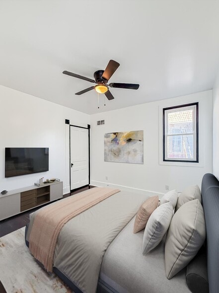 BEDROOM 2 SECOND FLOOR - 924 McPherson Ave