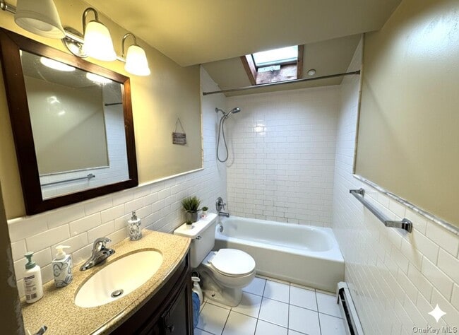 Building Photo - 532 Park Ave