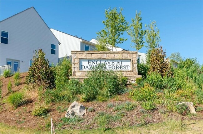 Building Photo - 31 Briarwood Dr E