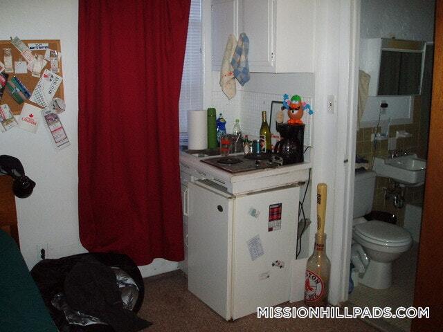 Building Photo - 28 S Huntington Ave