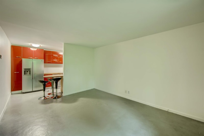 Building Photo - 3600 Hillsboro Pike