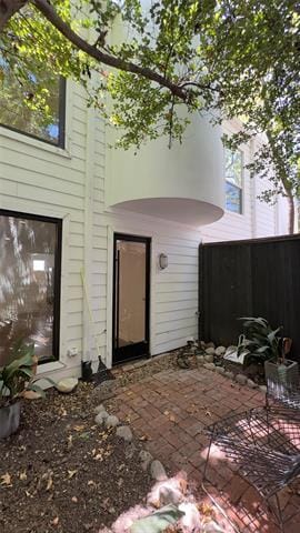 Building Photo - 4214 Buena Vista St