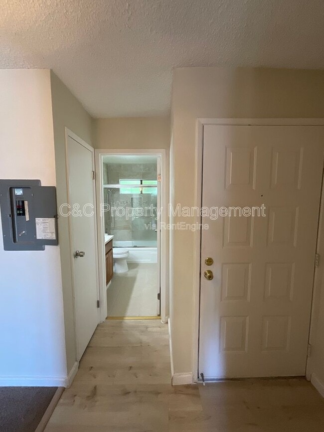 Building Photo - 6254 Joaquin Murieta Ave