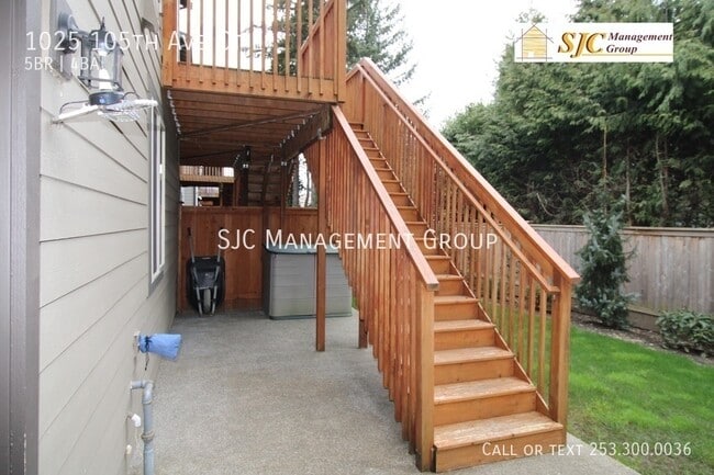 Building Photo - 1025 105th Ave Ct E